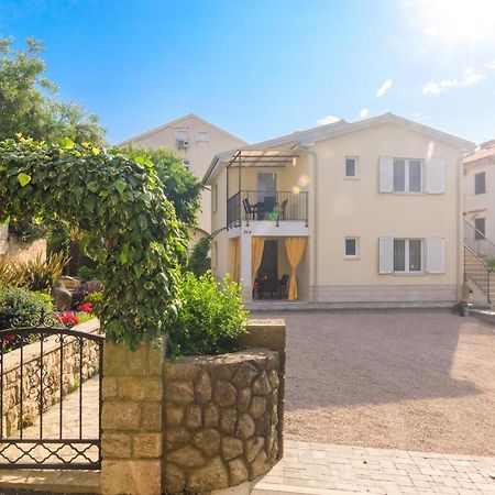 Apartman Ivona U Prizemlju Malinska Bagian luar foto